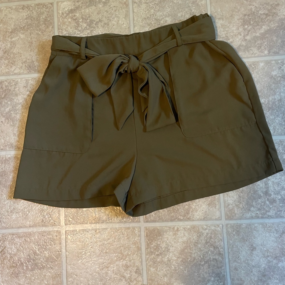 A. New day flowy shorts